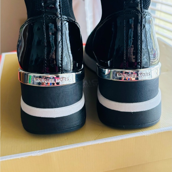 MK black elastic boot with  once in very good condition with its original box - Picture 4 of 4